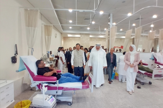 وزير الصحة: ملتزمون بتطوير منظومة نقل الدم
