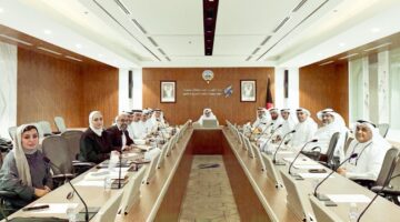 وزير الكهرباء يعقد اجتماعاً تنسيقياً مع «الصحة» و«الأبحاث» لمتابعة التطورات الإقليمية
