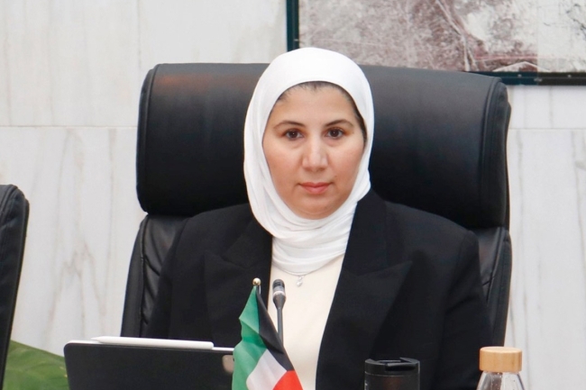 الفارسي لإنشاء كود مستدام لمواقف السيارات