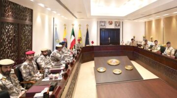 معاون رئيس الأركان وقائد الشرطة العسكرية القطري بحثا سبل التعاون
