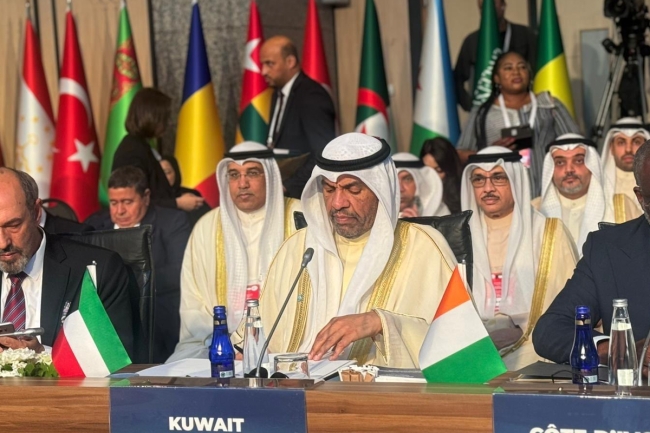 وزير الخارجية يترأس وفد الكويت في اجتماع وزراء خارجية «التعاون الإسلامي»