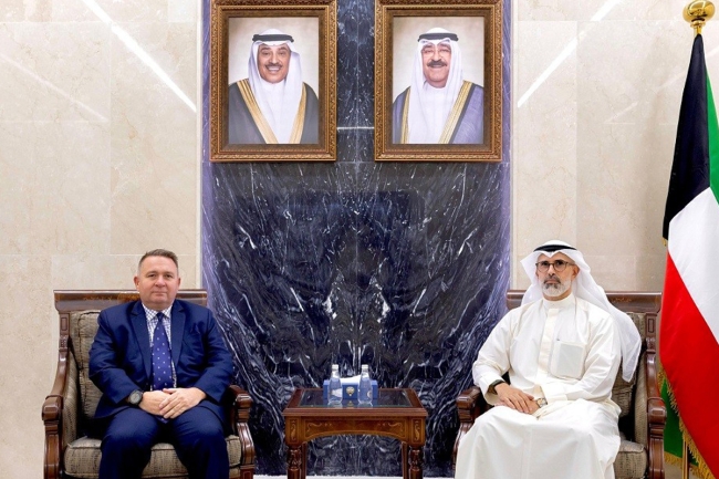 جراح الجابر يبحث التعاون مع كبير مستشاري الدفاع البريطاني