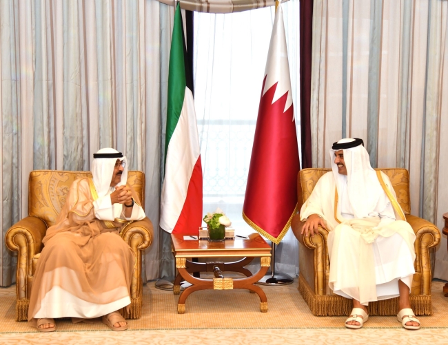 الأمير يدين الهجوم الإيراني على قطر: تعد سافر وانتهاك صارخ