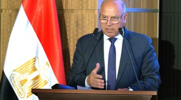 “الوزير” يوجّه بسرعة تسليم الأراضى الصناعية وتطوير البنية التحتية فى «البحيرة»