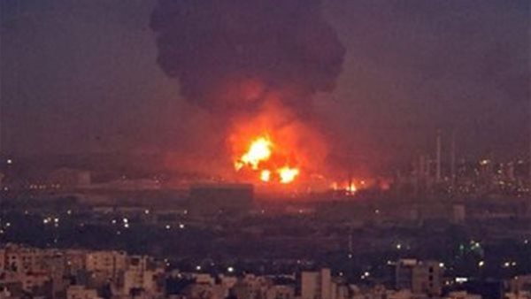 الهجمات الإسرائيلية على إيران تجني ثمارها.. مواقع نووية واستهداف مقرات كبار القادة