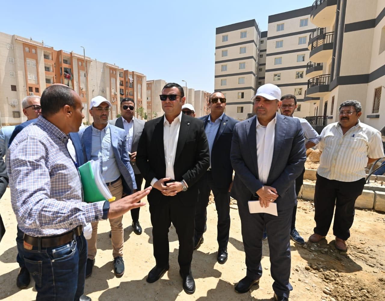 وزير الإسكان يتفقد المركز التكنولوجى بمدينة بدر ويتابع موقف المشروعات بالمدينة – newnews4