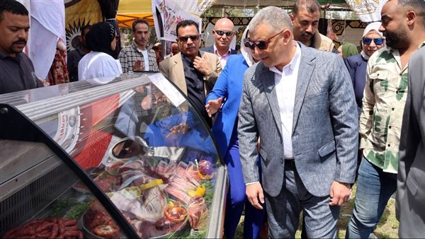 محافظ الإسماعيلية يفتتح “سوق اليوم الواحد” في نسخته التاسعة