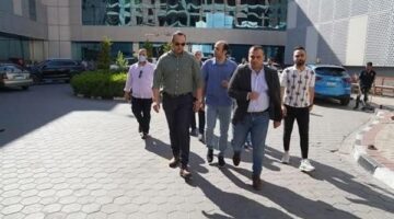 محافظ أسيوط يفتتح وحدة العلاج الطبيعي بعيادة أبنوب الشاملة للتأمين الصحي