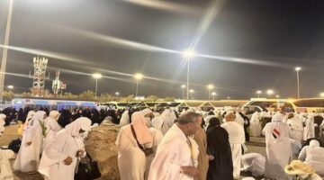وصول حجاج بعثة القرعة إلى مخيمات منى وتسكينهم بنجاح