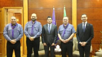 وزير الشباب يهنئ ديفيد بيرج بتوليه منصب أمين عام المنظمة الكشفية العالمية