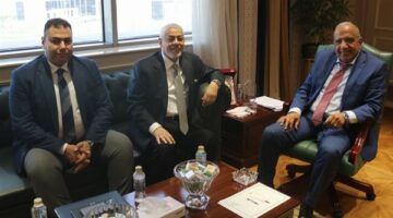 مصر والإمارات تبحثان تعزيز الشراكة في الطاقة المتجددة والهيدروجين الأخضر