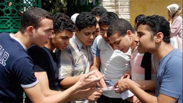 استئناف امتحانات الدبلومات الفنية 2025 التحريرية .. غدا