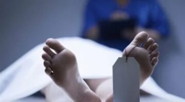 شاب ينهي حياة زوجته طعنًا داخل سيارة أجرة أمام أطفالهما في القاهرة