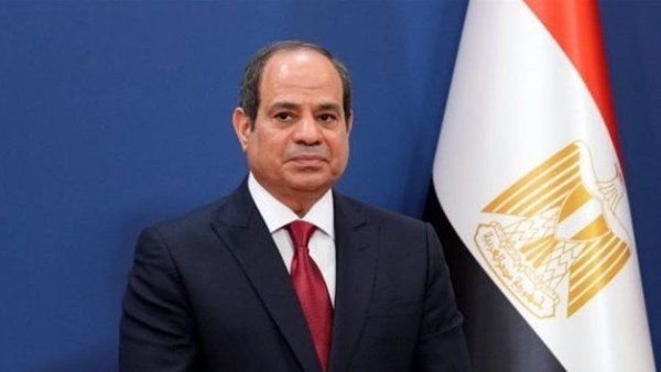 أكدا على استمرار التنسيق المشترك.. الرئيس السيسي يتلقى اتصالا هاتفيا من نظيره الفرنسي