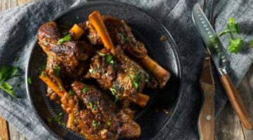 في عيد الأضحى.. اللحم الضأن يتصدَّر الموائد بفوائد صحية متعددة