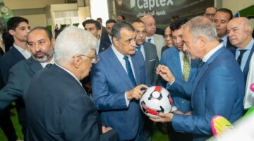 مصنع النجيل الصناعي يعد الأول من نوعه في أفريقيا والشرق الأوسط