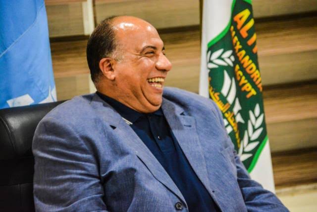 مصيلحي يرفض التراجع عن الاستقالة بسبب الشتائم التي تعرض لها