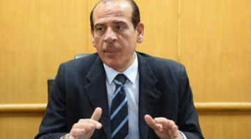 نائب وزير الصحة يتفقد منشآت صحية بالدقهلية ويوصي بصرف مكافأة تشجيعية للمتميزين