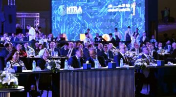 مدبولي :أقول لشبابنا هذا وقتكم.. الجيل الخامس ليس فقط سرعة أعلى للاتصال بل تمكين حقيقي لكم