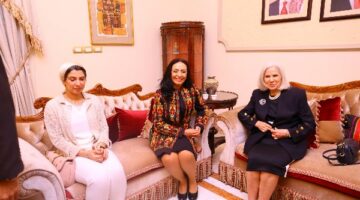 وزيرة التضامن تكرم السفيرة هيفاء أبو غزالة تقديرًا لجهودها في العمل الاجتماعي العربي