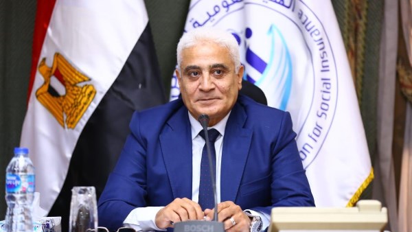 رئيس القومية للتأمين الاجتماعي يوجه الشكر لرئيس الجمهورية علي قرار زيادة المعاشات بنسبة 15٪