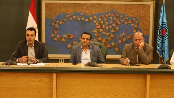 لجنة الشؤون العربية والخارجية بالصحفيين تعقد اجتماعها الأول
