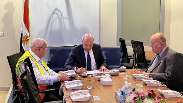مصر تستأنف حركة الطيران مع الكويت وقطر والسعودية والإمارات