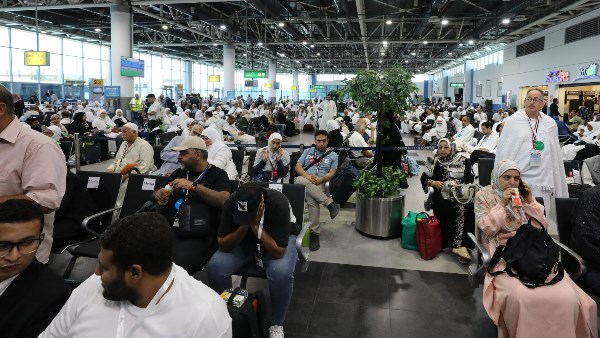 مطار القاهرة يختم موسم سفر الحجاج واستعدادات مكثفة لرحلات العودة الأسبوع القادم