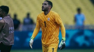 صراع شرس.. الزمالك وبيراميدز يتنافسان لخطف حارس الأهلي السابق