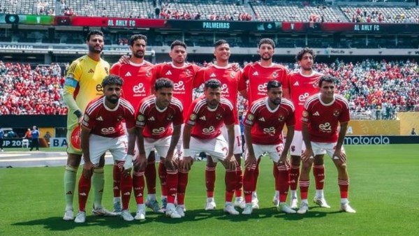 جمهور الأهلي ينتظر أداء قويا من لاعبيه أمام بورتو