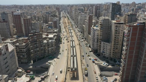استمرار الأعمال الإنشائية على خط أبو قير– محطة مصر