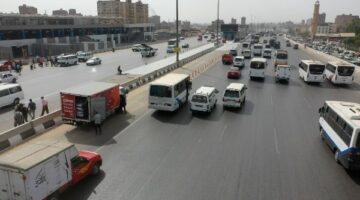 مخالفة رادعة للمركبات المارة داخل حارة الأتوبيس الترددي