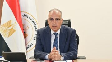 سويلم يتابع الاستعدادات لعقد “أسبوع القاهرة الثامن للمياه”