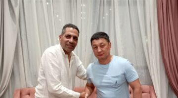 وصول المدير الفني لمنتخب مصر للمصارعة الحرة