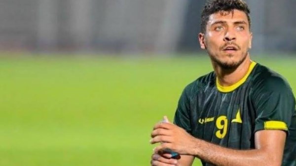 محمد شريف يفاضل بين عرضي الزمالك وبيراميدز بعد اقتراب الأهلي من ضم أسامة فيصل