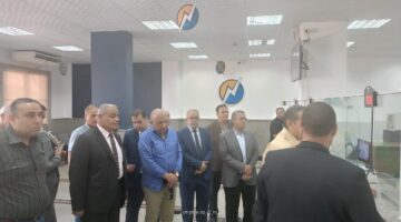 وزير الكهرباء يتفقد محطة محولات الهضبة 2 وادارة شبكات العبور