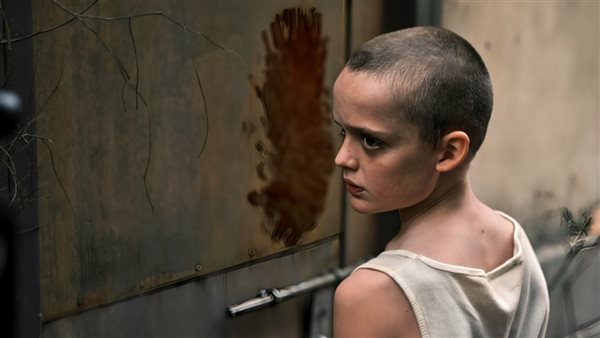 فيلم Bring Her Back يثير الجدل قبل عرضه بسبب طقوس البعث الغامضة