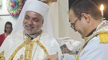 الأنبا عمانوئيل يترأس قداس المناولة الاحتفالية برعية هروب العائلة المقدسة بقنا