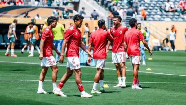 هجوم السماسرة على معسكر الأهلي.. 5 لاعبين مطلوبون في أوروبا