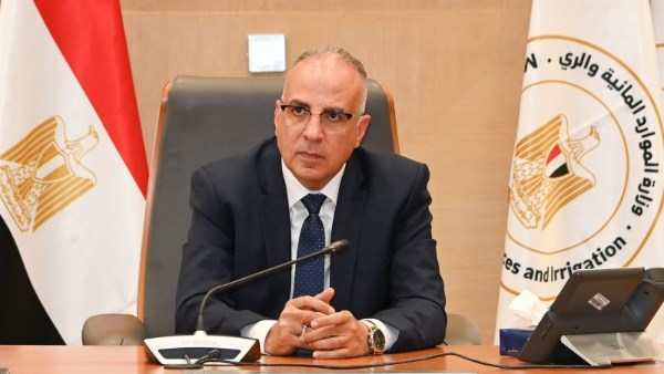 وزير الري يوجه برفع التصرفات المائية ومتابعة المناسيب بالمصارف الزراعية
