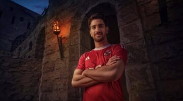 شاهد..محمد علي بن رمضان لاعب الأهلي الجديد بعد انضمامه للفريق