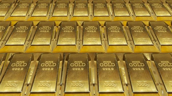 تراجع أسعار الذهب في مصر رغم الصعود العالمي.. وعيار 21 يسجل 4705 جنيهات للشراء