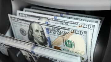 سعر الدولار أمام الجنيه في البنوك المصرية اليوم الجمعة 6-6-2025