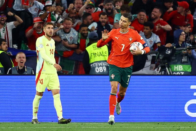 ✓ البرتغال تتوج بدوري الأمم الأوروبية بركلات الترجيح على حساب إسبانيا