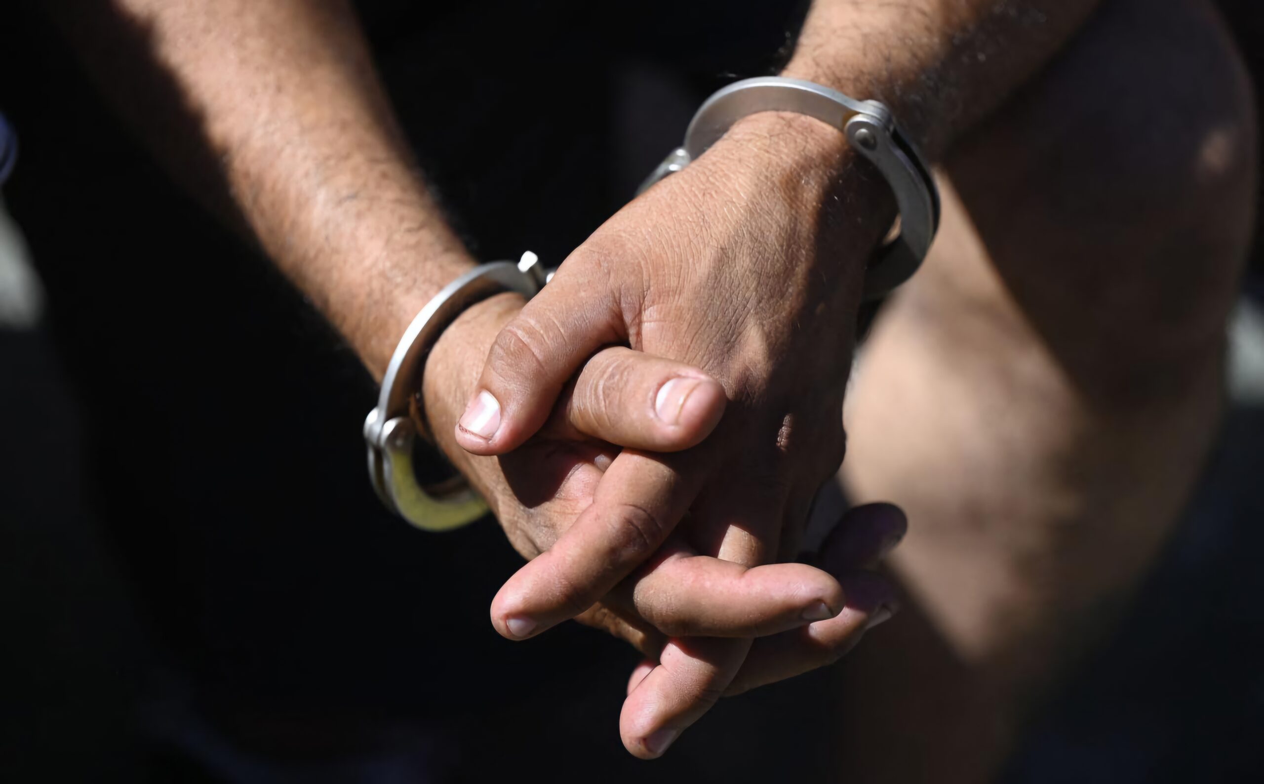 ✓ توقيف شاب بطنجة بعد قيادته المتهورة وفراره من موقع حادثة سير