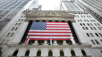 أمريكا تفرض عقوبات على 35 فردا وكيانا متورطين في غسل أموال لصالح إيران