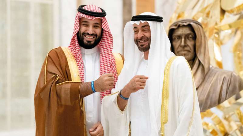في اتصال هاتفي.. محمد بن زايد يهنئ محمد بن سلمان بعيد الأضحى
