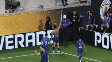 من يلعب في السعودية «لا يهرب من التحديات»
