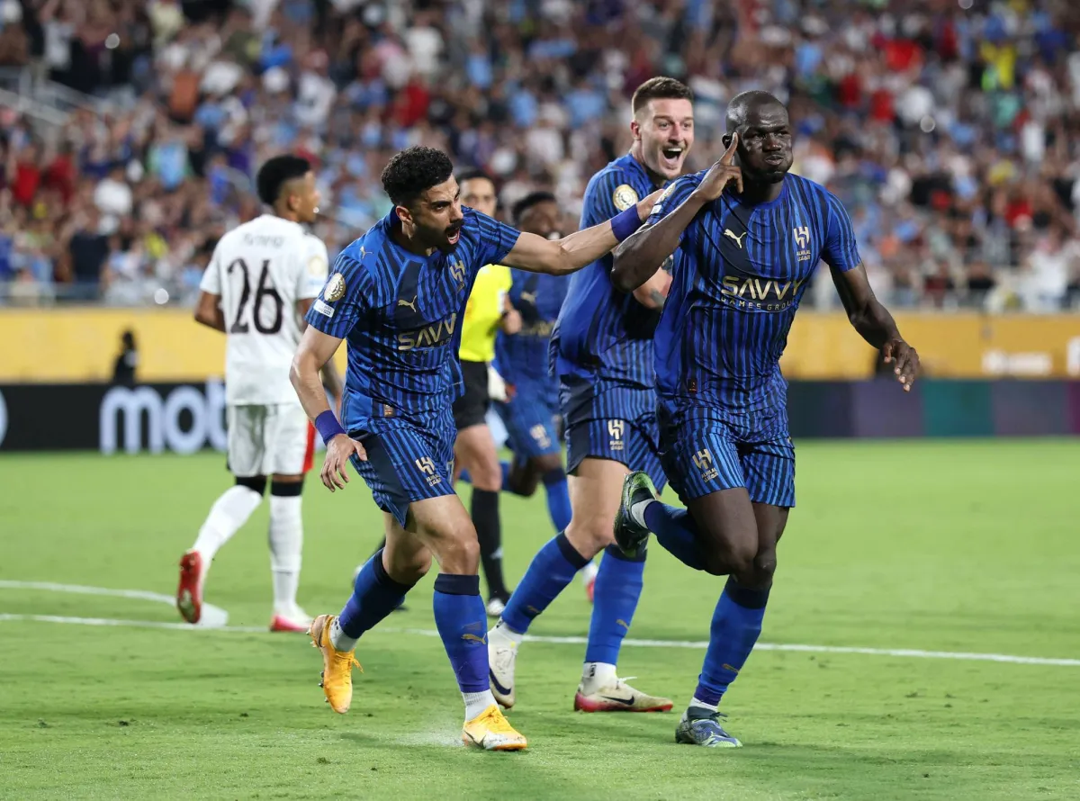 الإسبان يصوتون حول المركز الذي قد يحتله الهلال لو شارك في «الليغا»!