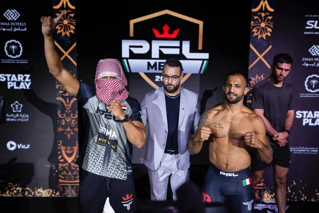 المقاتلون يجتازون مرحلة قياس الأوزان